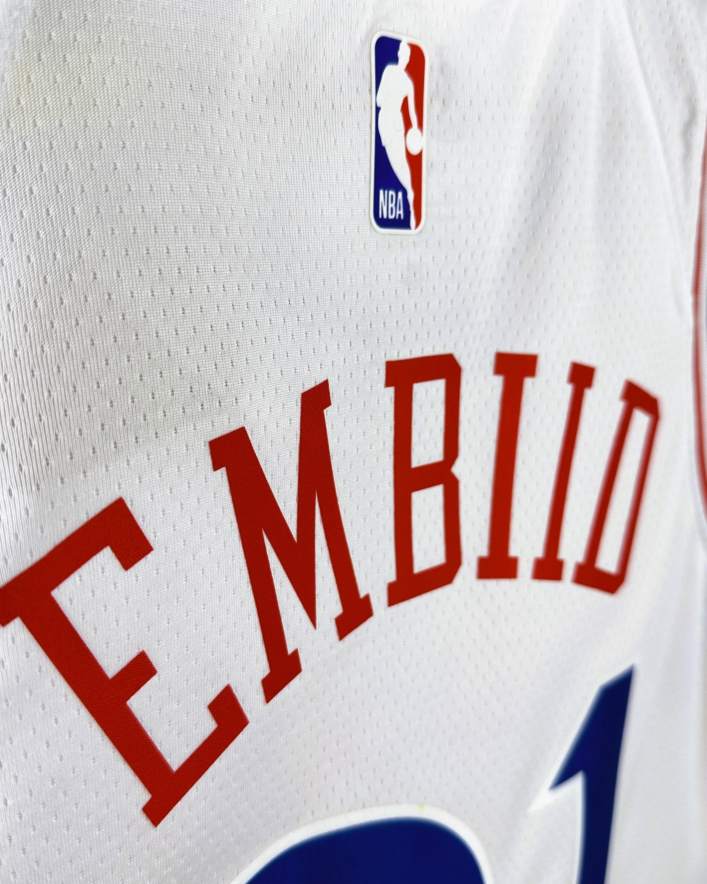 EMBIID JOEL (Phi)