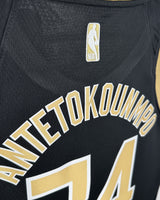 ANTETOKOUNMPO GIANNIS (Milwaukee Bucks)