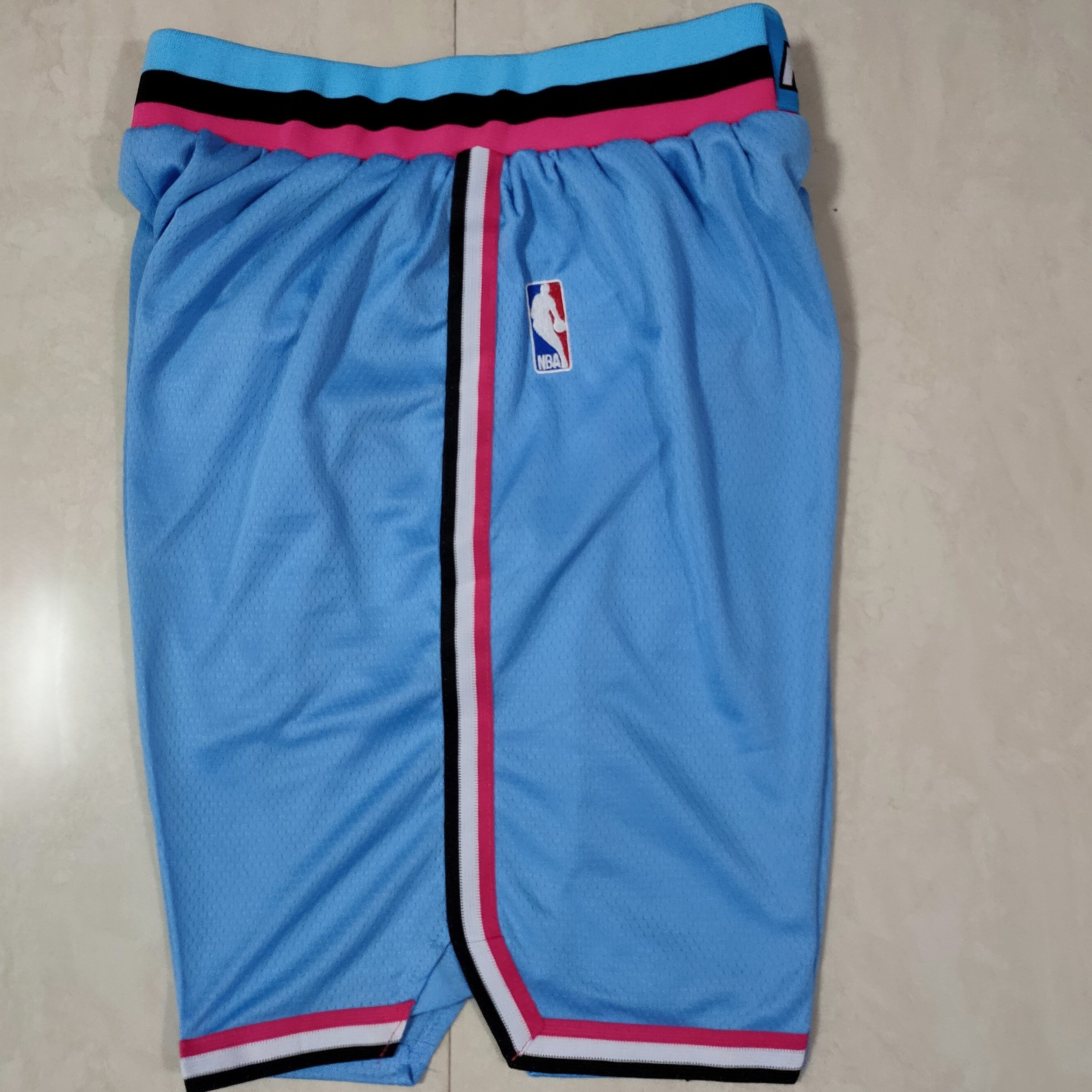 MIAMI HEAT short