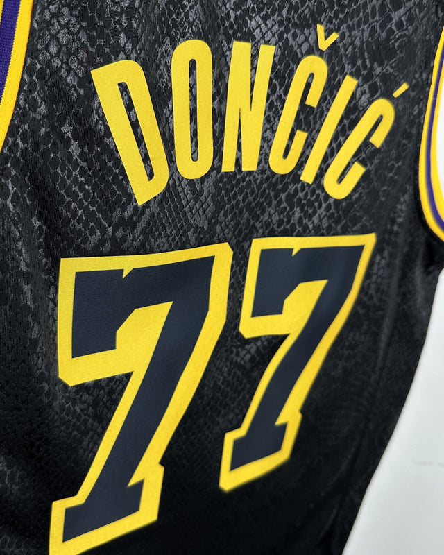 DONCIC LUKA (Los Angeles Lakers)