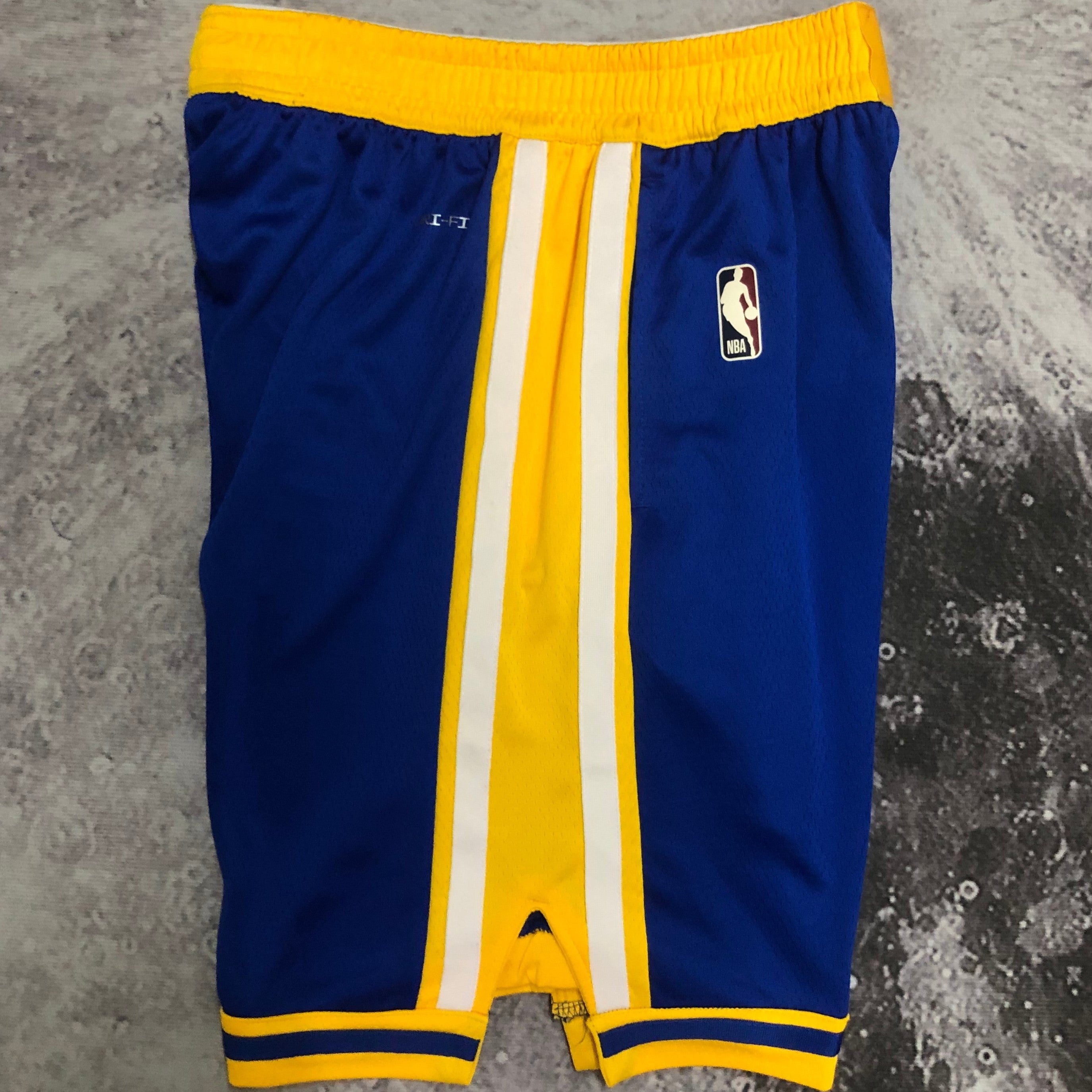 GOLDEN STATE WARRIORS short