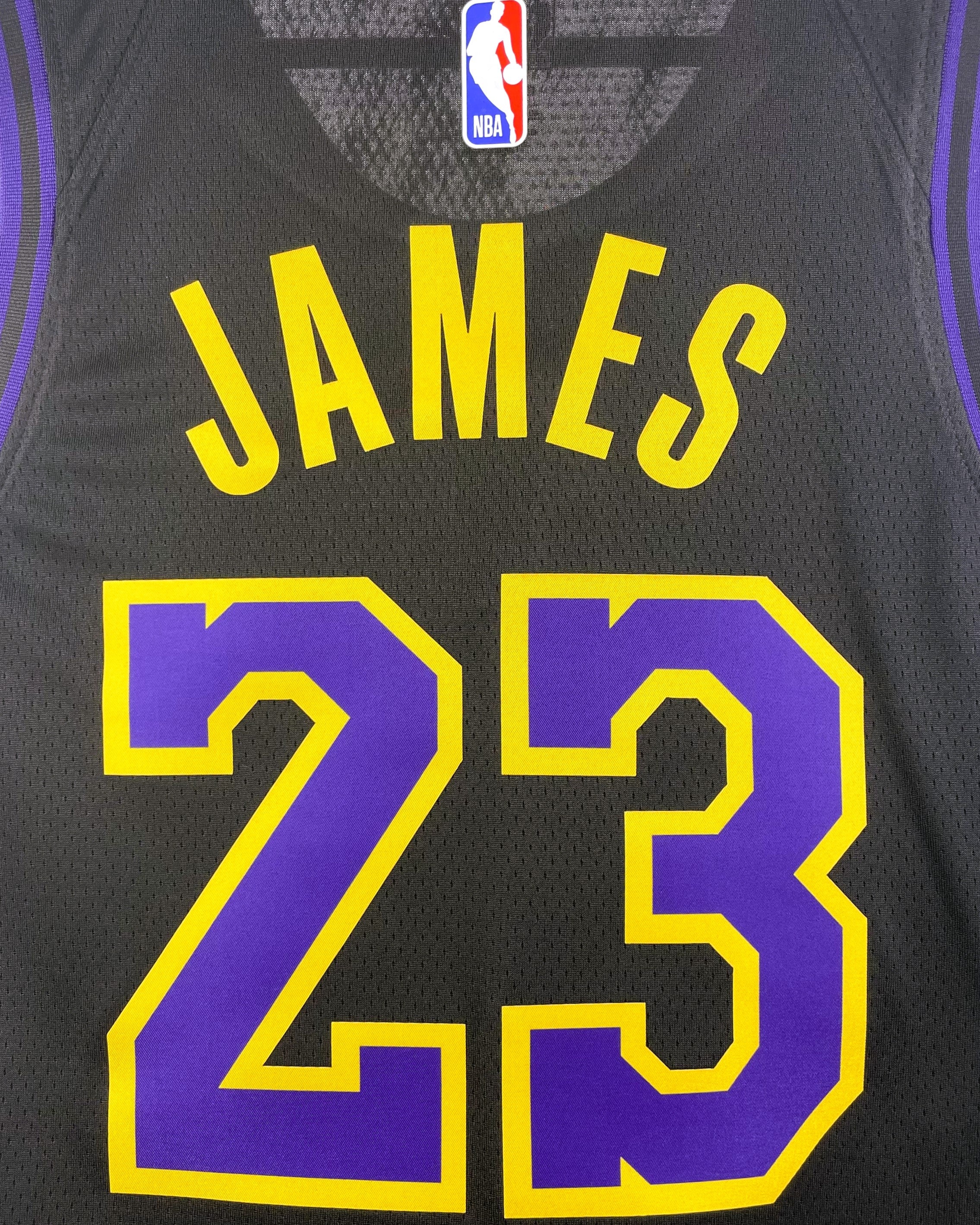 JAMES LEBRON (LaL)