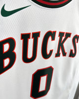 LILLARD DAMIAN (Milwaukee Bucks)