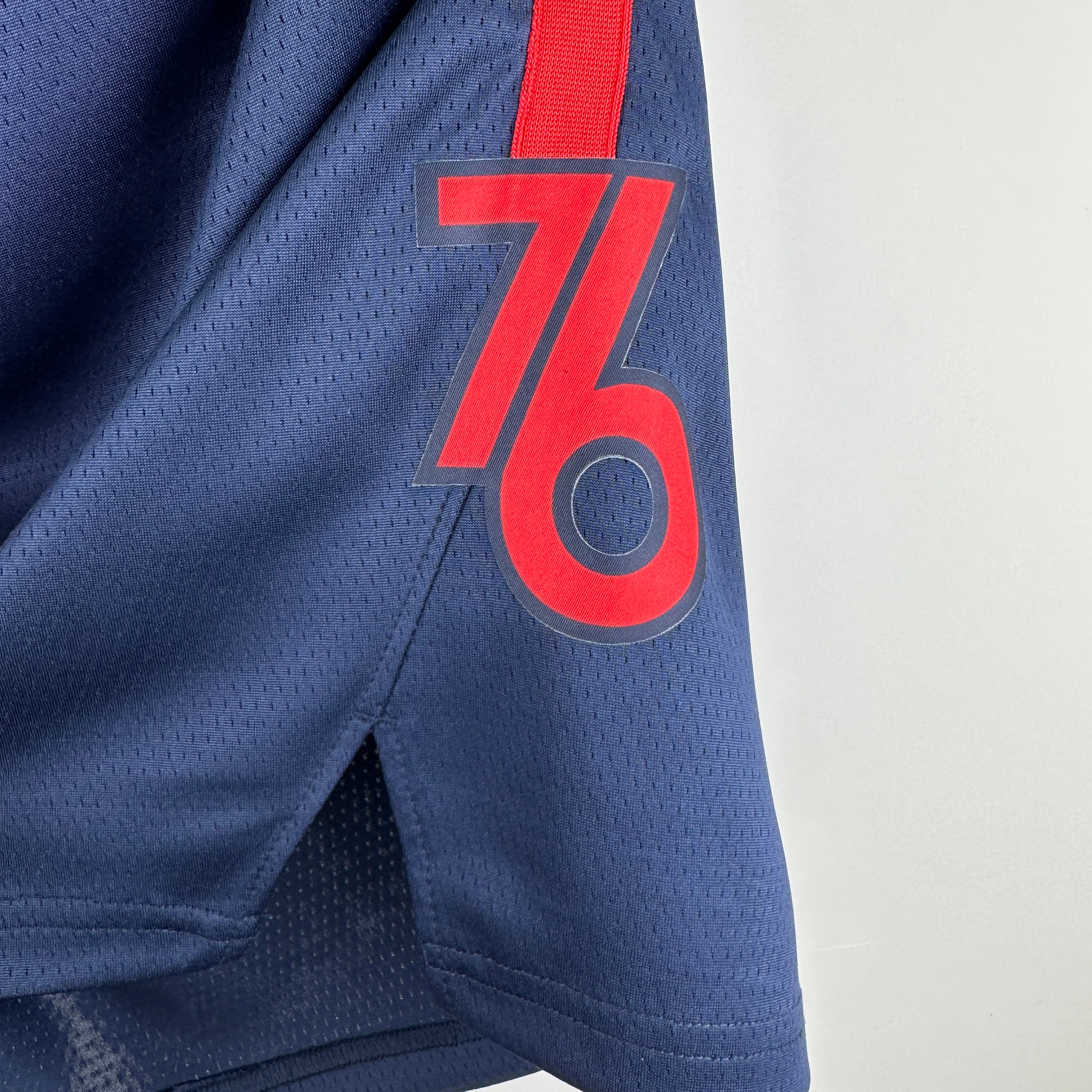 PHILADELPHIA 76ers short