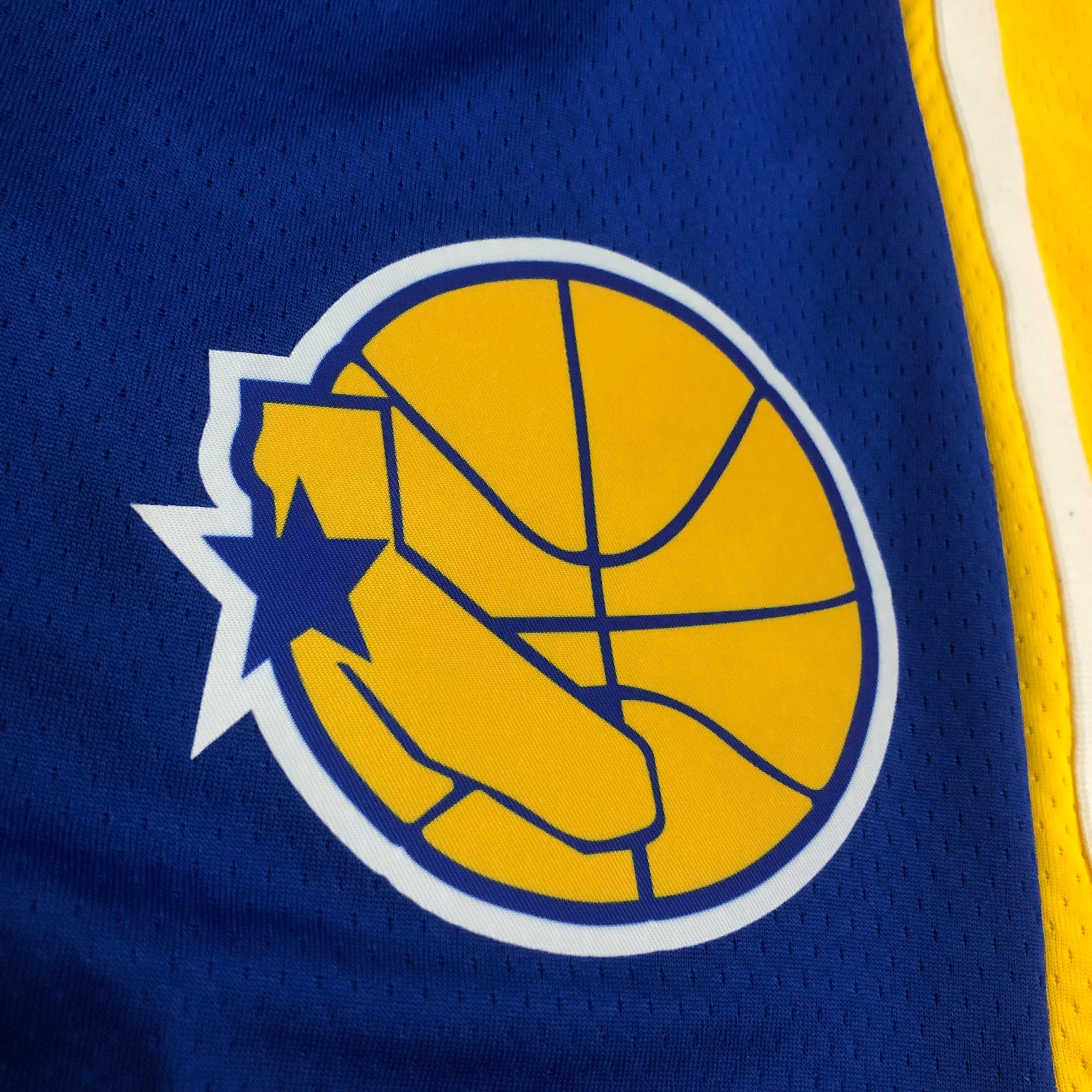 GOLDEN STATE WARRIORS short