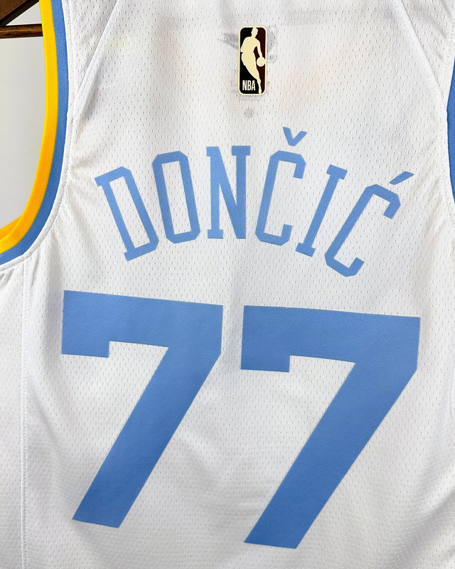 DONCIC LUKA (Los Angeles Lakers)