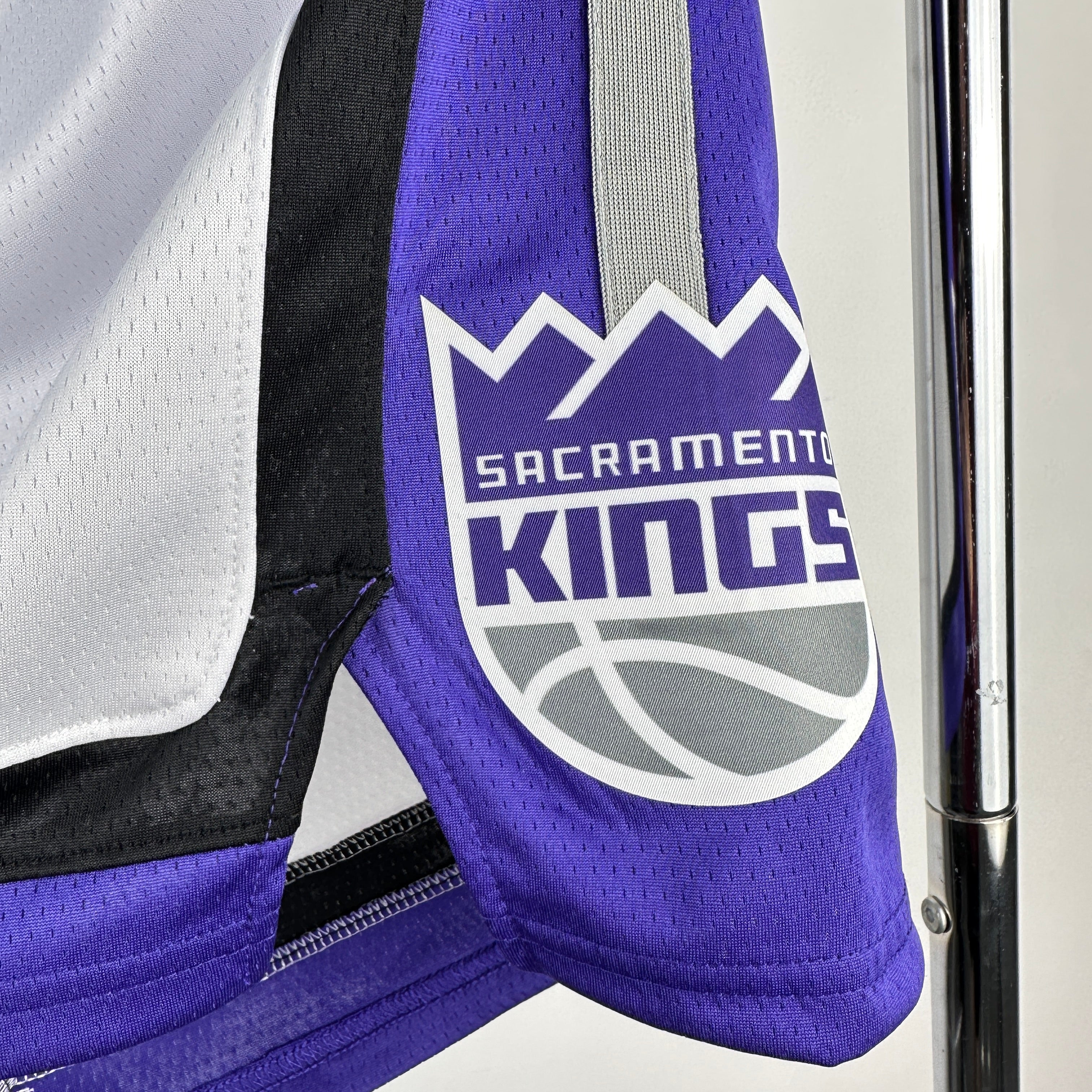 SACRAMENTO KINGS short