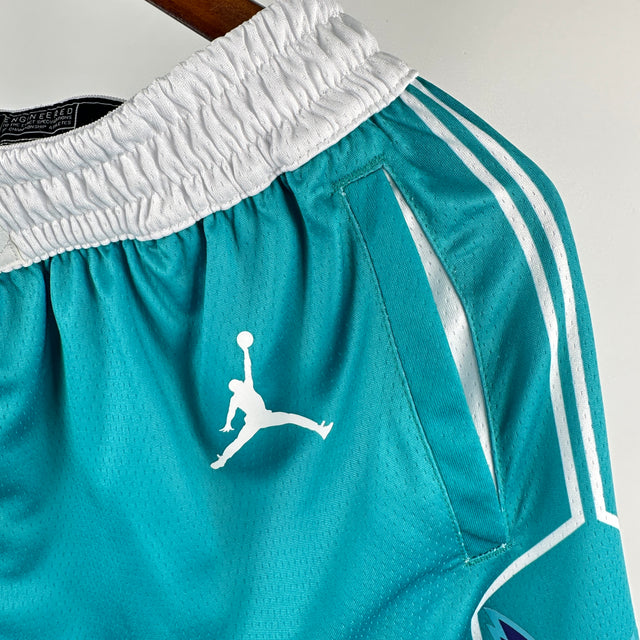 CHARLOTTE HORNETS short