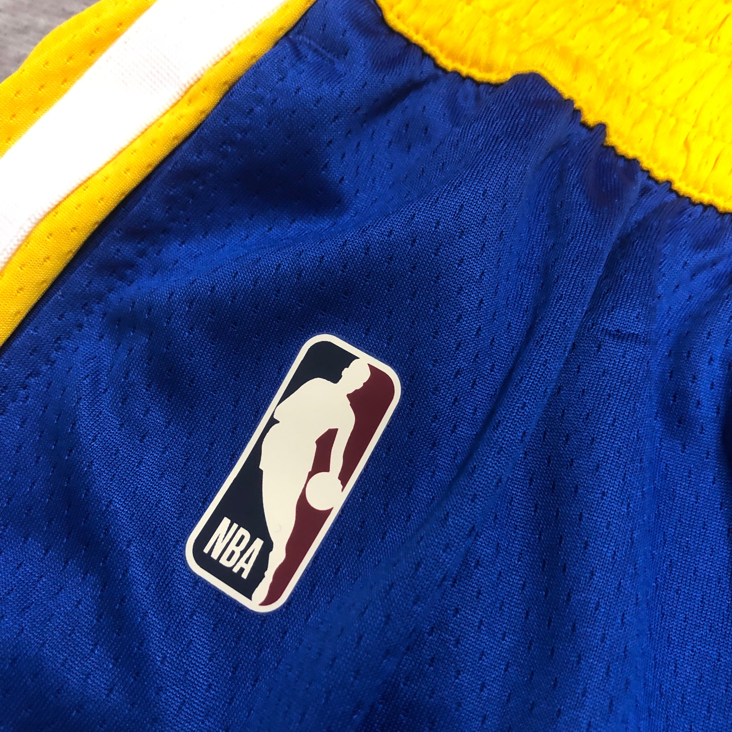 GOLDEN STATE WARRIORS short