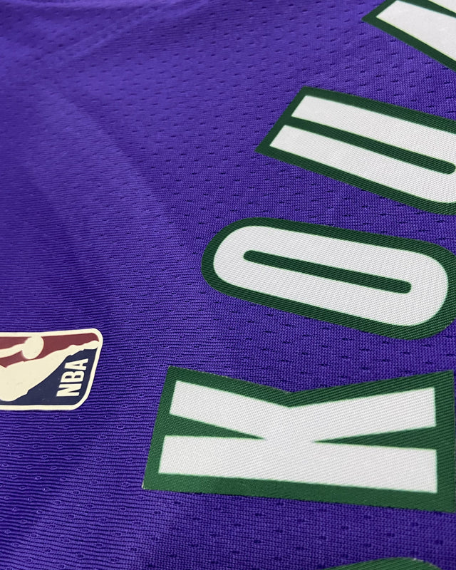 ANTETOKOUNMPO GIANNIS (Milwaukee Bucks)