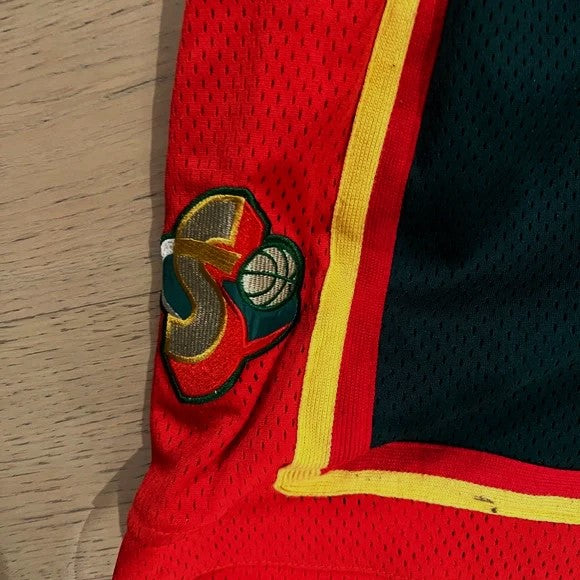 SEATTLE SUPERSONICS short