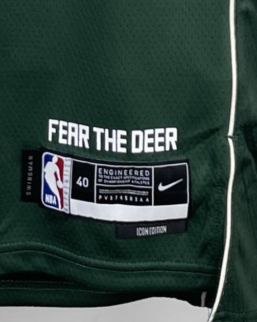ANTETOKOUNMPO GIANNIS (Milwaukee Bucks)