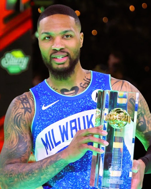 LILLARD DAMIAN (Milwaukee Bucks)