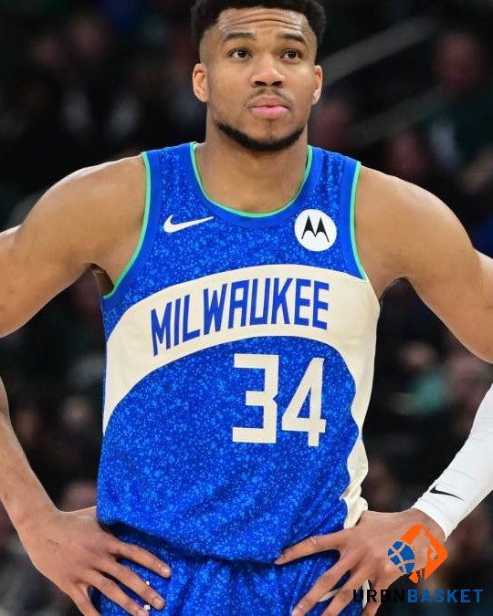 ANTETOKOUNMPO GIANNIS (Milwaukee Bucks)