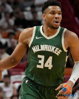 ANTETOKOUNMPO GIANNIS (Milwaukee Bucks)