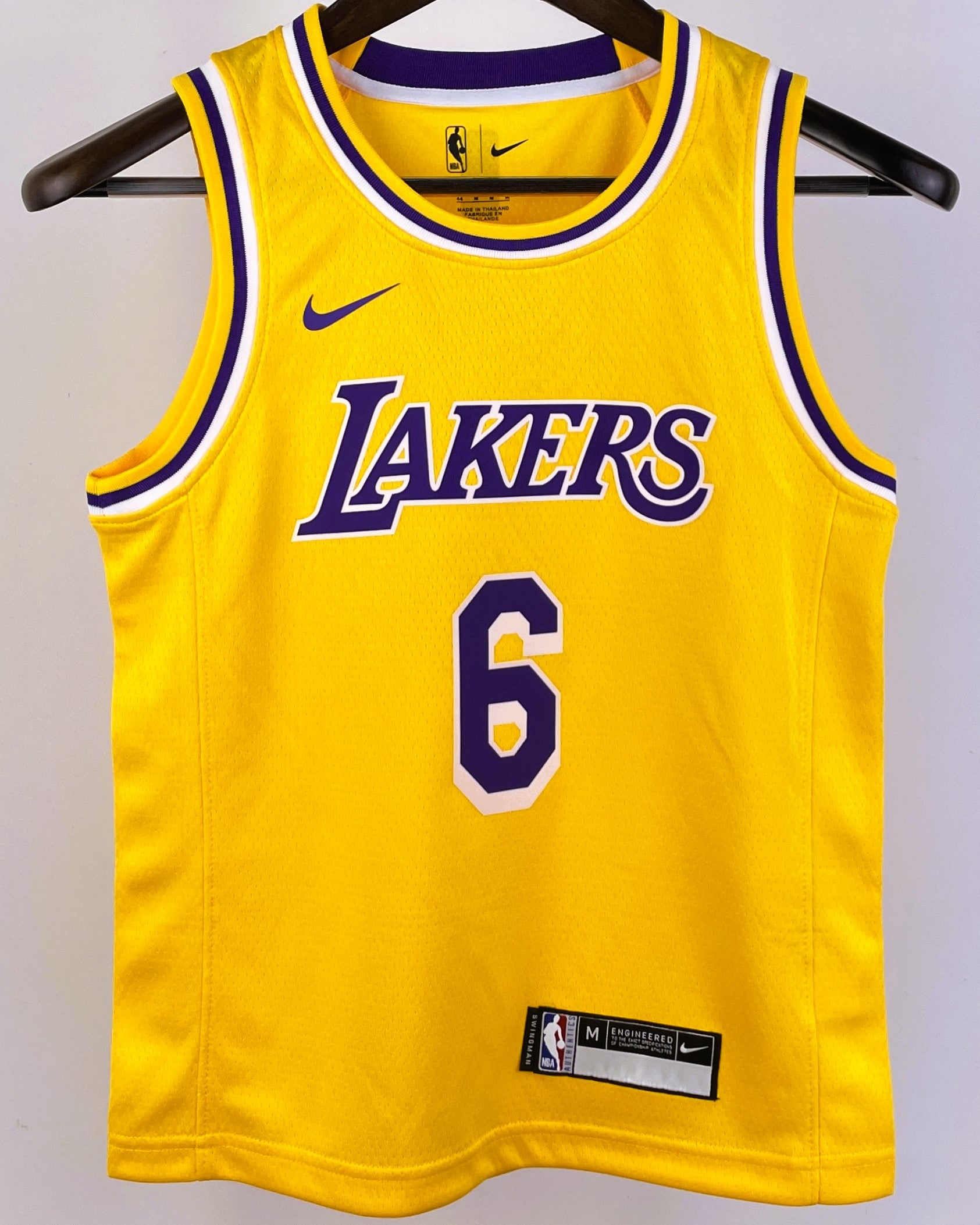 JAMES LEBRON kid jersey (LaL & Mia)